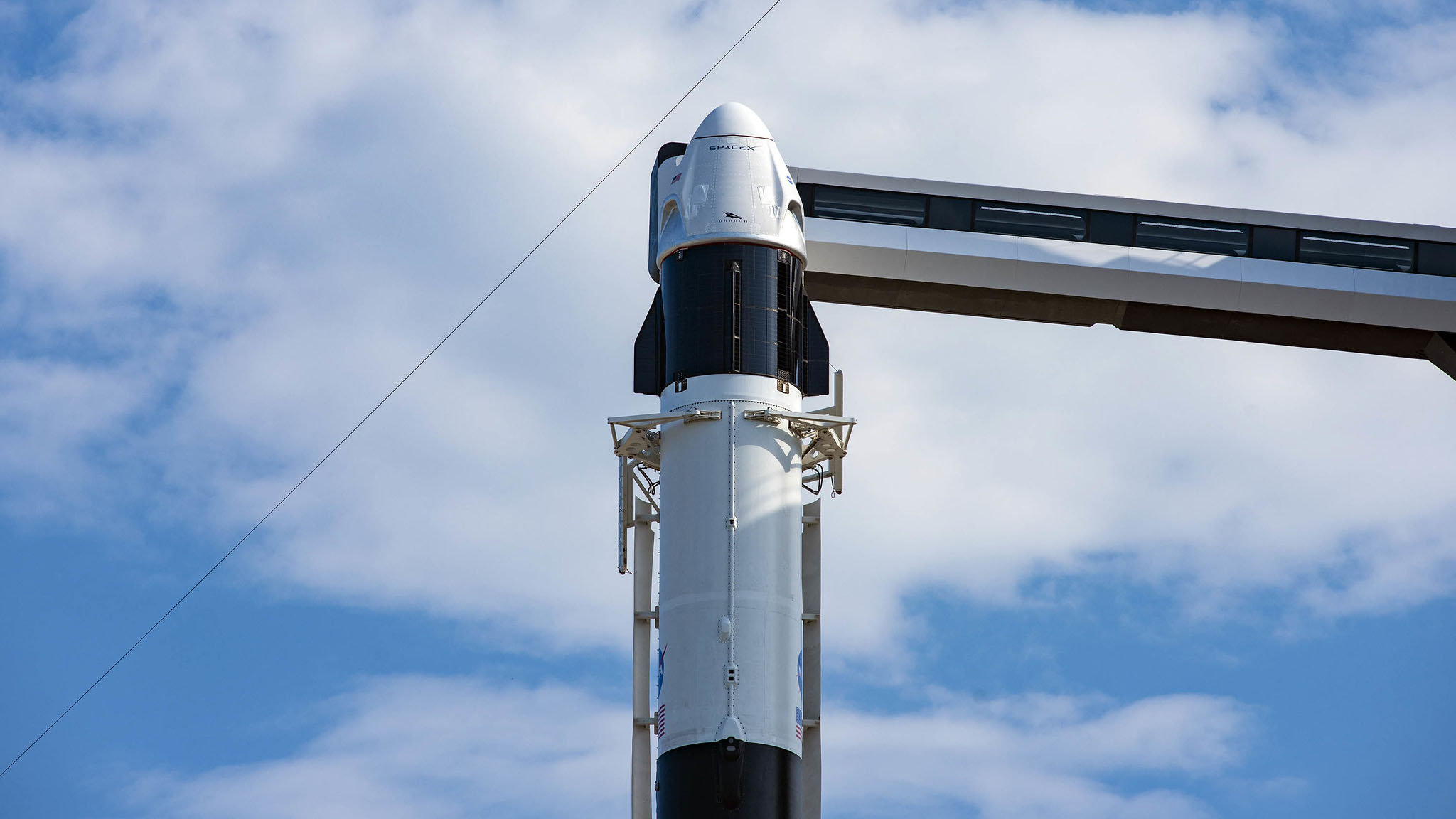 SpaceX phóng tàu Crew Dragon: Sứ mệnh mạo hiểm mở ra tương lai vũ trụ